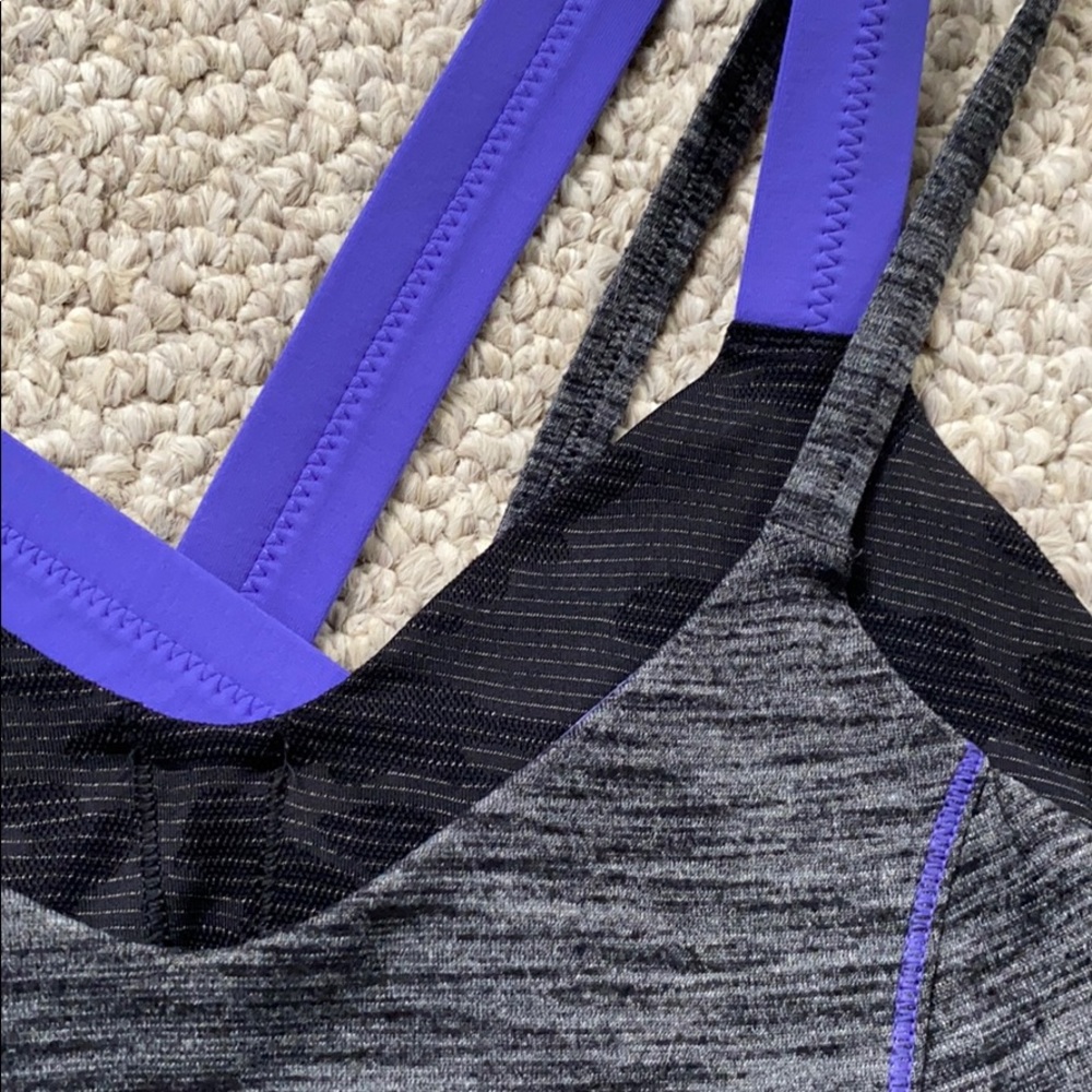 Lululemon Tank - Picture 4 of 5
